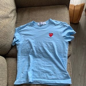 COMME DES GARÇONS PLAY blue heart patch t-shirt. Size:m Condition:like new